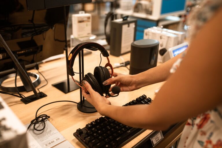 Auriculares con cancelación de ruido: Soundcore vs Sony vs Sennheiser (comparativa 2026)