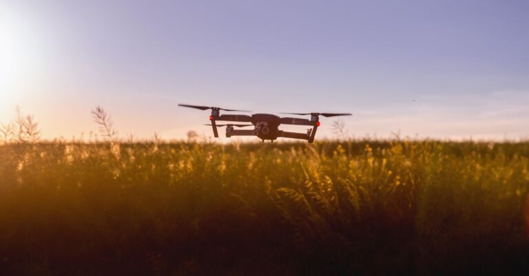 Dron con camara en 2026: 5 opciones para grabar como un profesional (sin serlo)