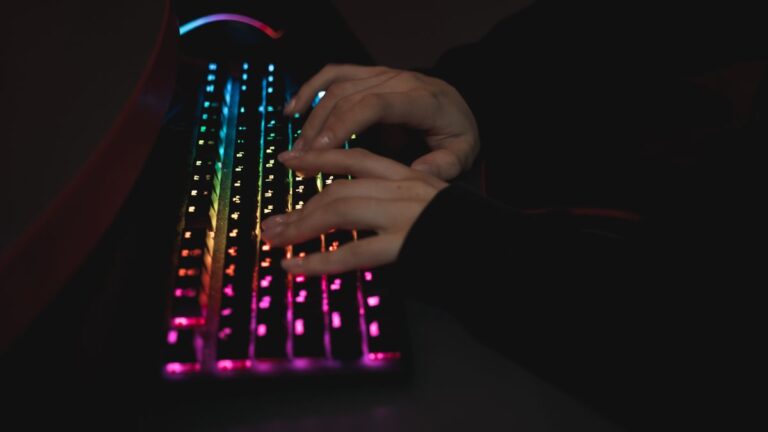 Teclado Mecánico 75%: Los 5 Más Compactos