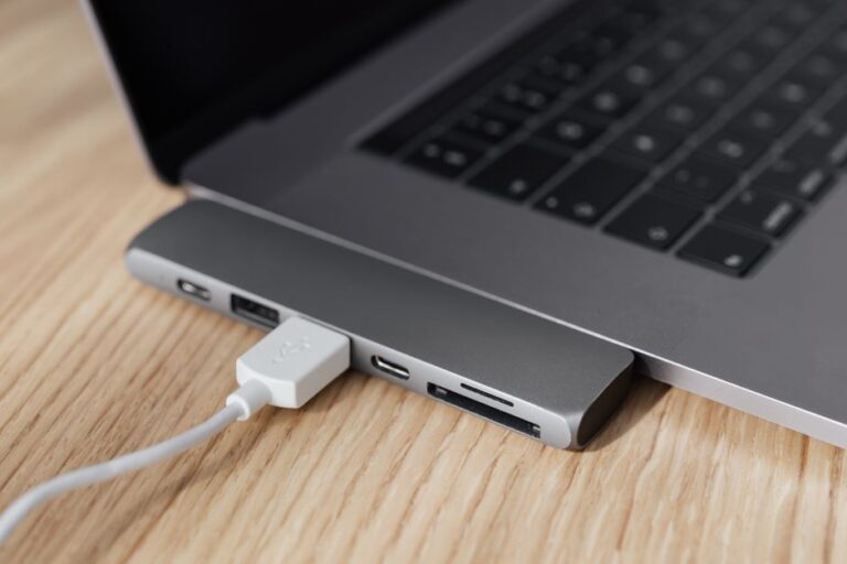 Los 5 mejores hubs USB-C de 7 puertos para expansión total